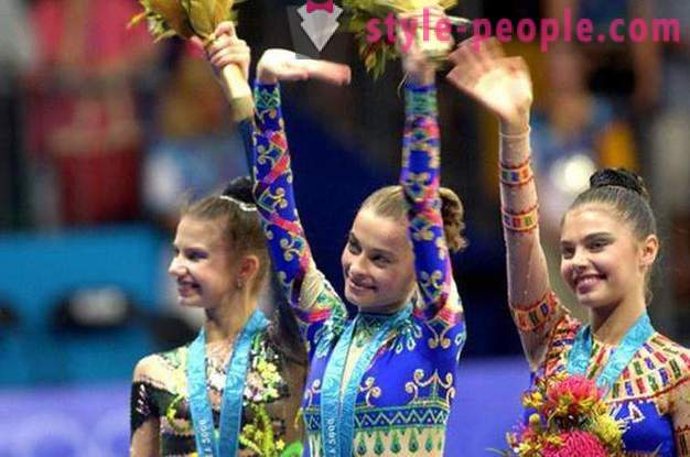 Julia Barsukov: értékelések Iskola ritmikus gimnasztika olimpiai bajnok