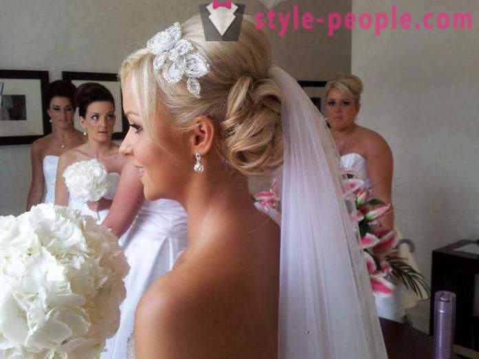 Esküvői frizurák quadok: lehetőségek, fotók