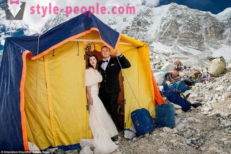 Az esküvő az Everest