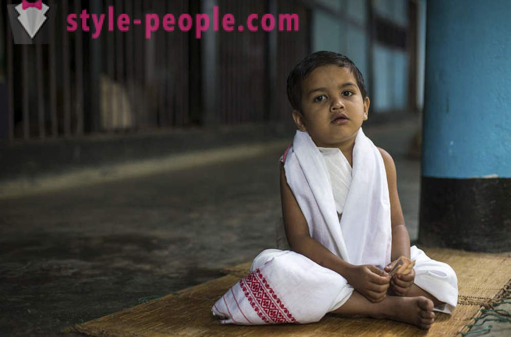 Az élet kis szerzetes bhakti