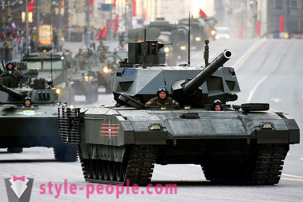 Top 5 fejlett fegyvereket, hogy a legnagyobb szükség van az orosz fegyveres erők