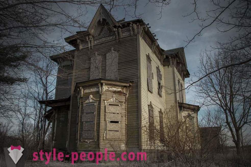 A történelem ezen kísértetjárta házak