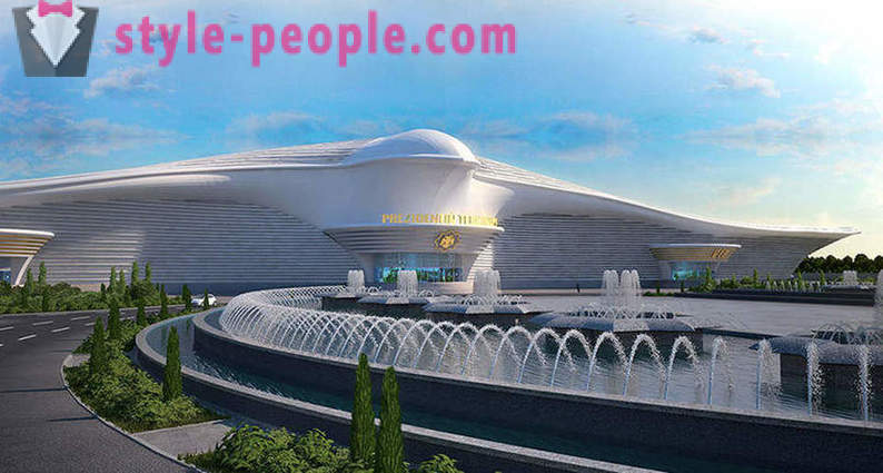 Türkmenisztán nyitotta meg a repülőtéren formájában egy repülő sólyom