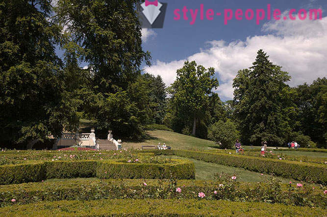 Kirándulás a gyöngy Dél-Csehország - a vár Hluboka nad Vltavou