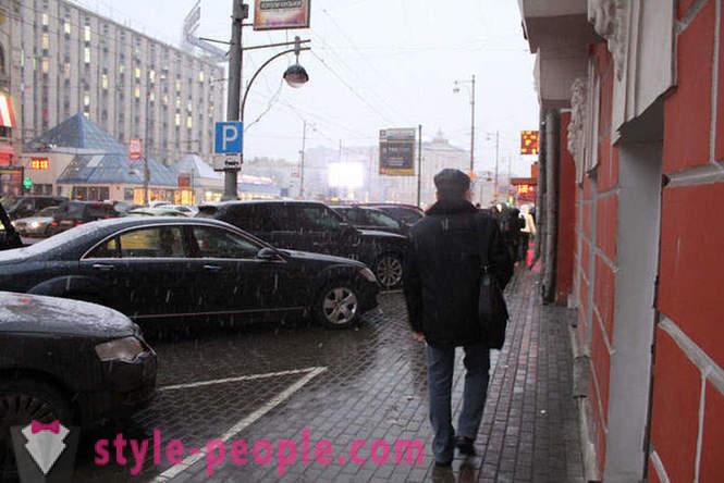 Hogyan alakult ki 10-utas autópálya Moszkva központjában