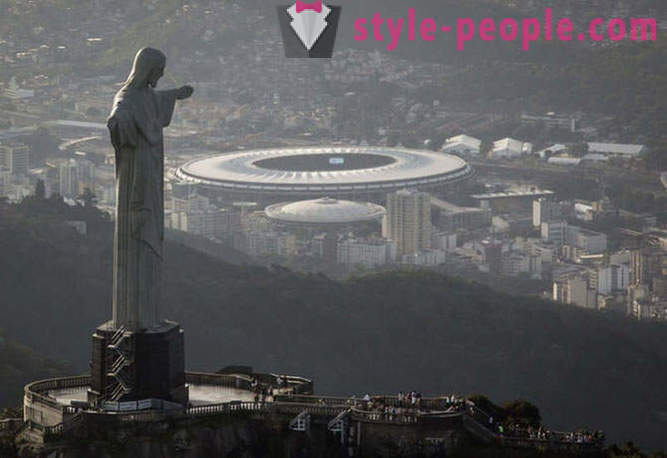 Brazília elő a labdarúgó VB 2014