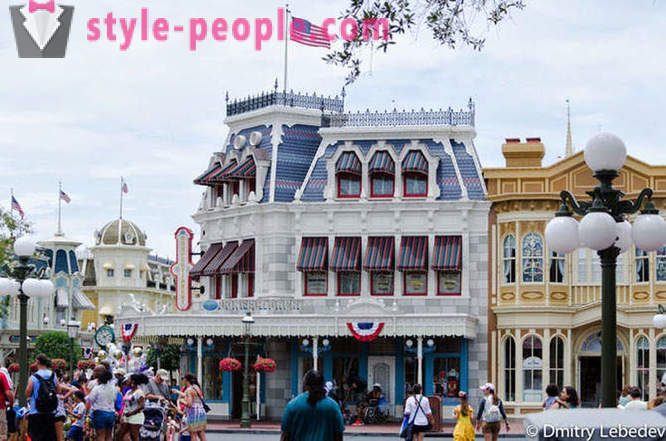 Utazás a Walt Disney World Magic Kingdom