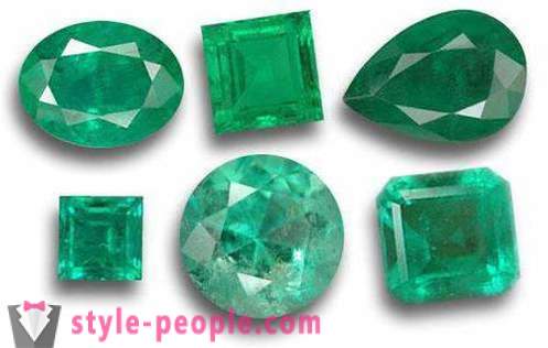 Zöld drágakövek: smaragd, demantoid, turmalin