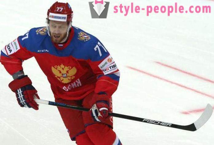 Anton Belov orosz jégkorong: biogrfiya, sport karrier, a személyes élet
