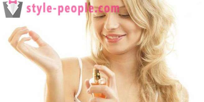 Parfüm Donna Trussardi: aromamegjelölések (vélemény)