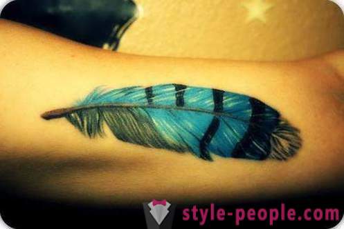 „Feather” a tetoválás. Jelentés minta a férfiak és a nők. választott szín