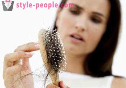 Mi a teendő, ha a haj hullik ki: tippek
