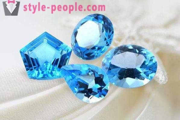 Blue Topaz: az érték a kő, és annak tulajdonságait